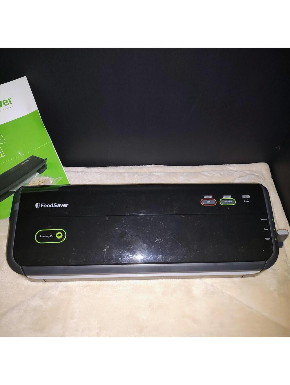 FoodSaver FM2100 FM2100-000 Black Food Vacuum Sealer - Picture 2 of 7